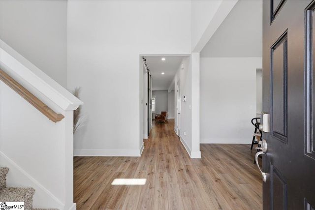 437 Roderick Lane, Greenville, SC 29605