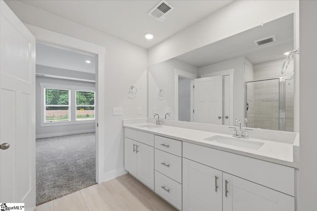 437 Roderick Lane, Greenville, SC 29605