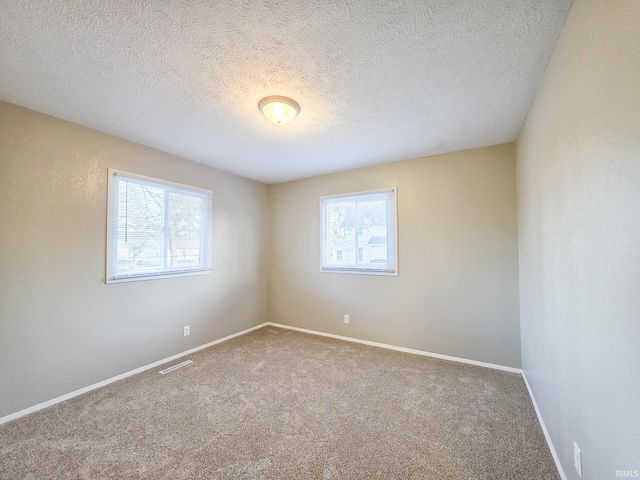 1421 Magnolia Avenue, Elkhart, IN 46514