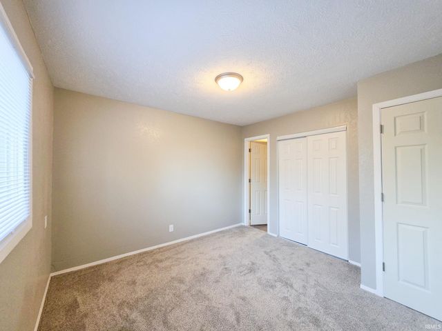 1421 Magnolia Avenue, Elkhart, IN 46514