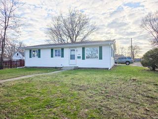 1421 Magnolia Avenue, Elkhart, IN 46514
