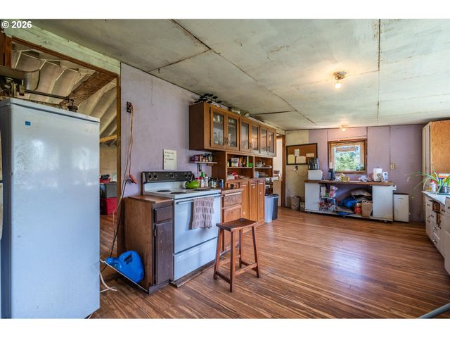 89371 HEMLOCK Ln, Bandon, OR 97411