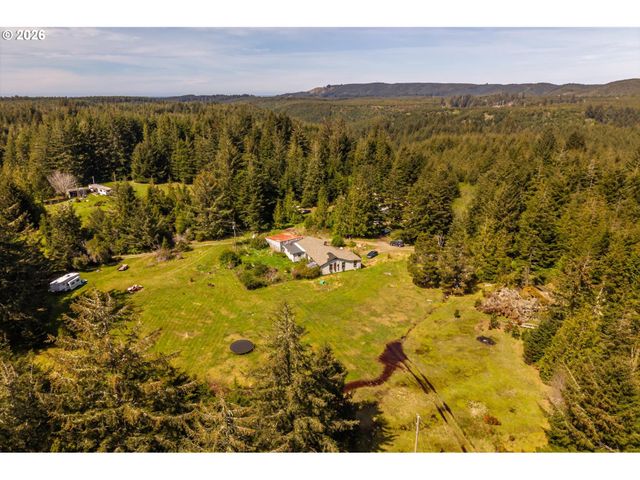 89371 HEMLOCK Ln, Bandon, OR 97411