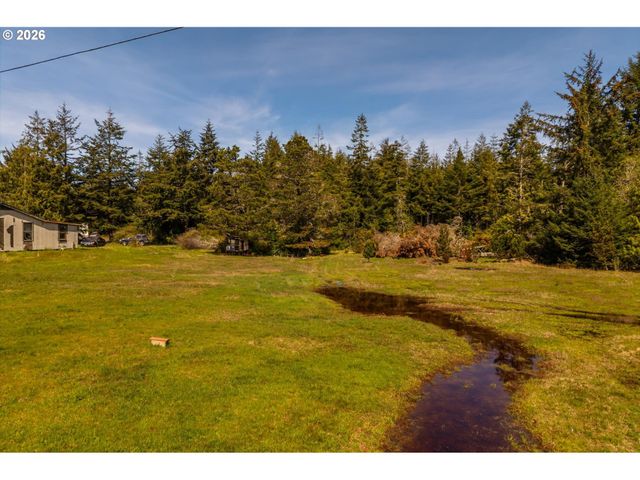 89371 HEMLOCK Ln, Bandon, OR 97411