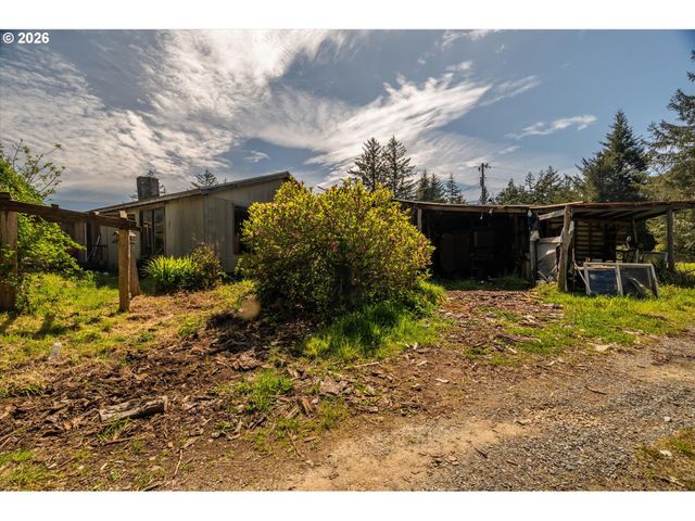 89371 HEMLOCK Ln, Bandon, OR 97411
