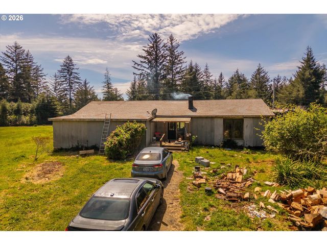 89371 HEMLOCK Ln, Bandon, OR 97411