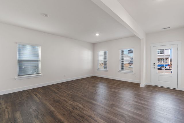 7994 Watercolour Lane, Ooltewah, TN 37363