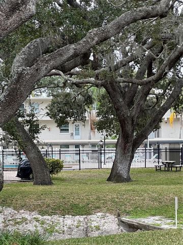 821 PATRICIA AVENUE 106, Dunedin, FL 34698