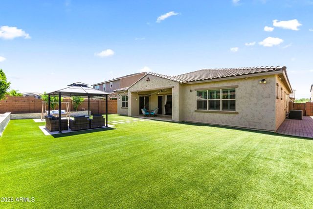 11862 W ASHBY Drive, Peoria, AZ 85383