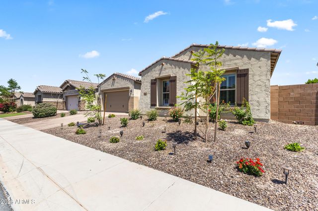 11862 W ASHBY Drive, Peoria, AZ 85383