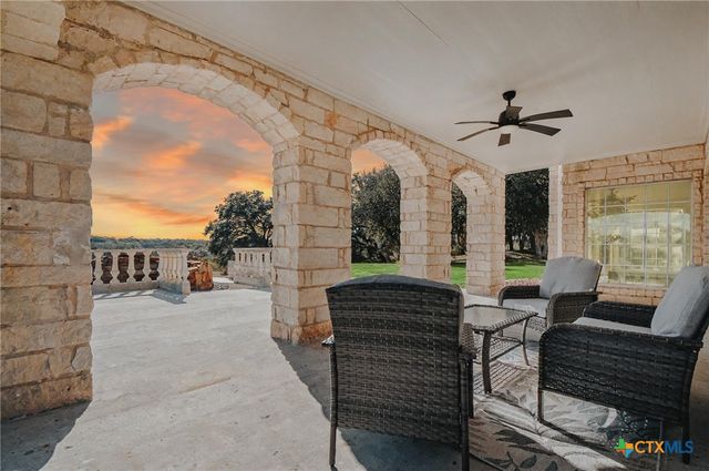 194 Panorama Lane, Victoria, TX 77905