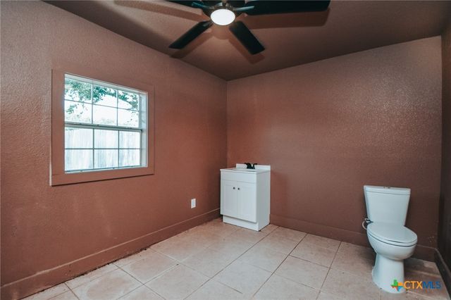 194 Panorama Lane, Victoria, TX 77905