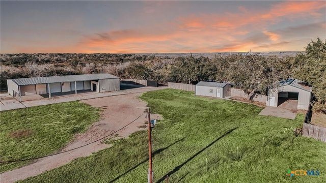 194 Panorama Lane, Victoria, TX 77905