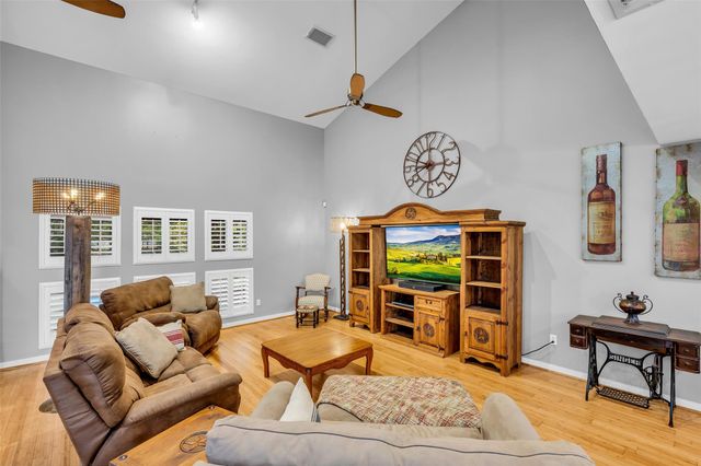 1319 Arthur Street, Houston, TX 77019