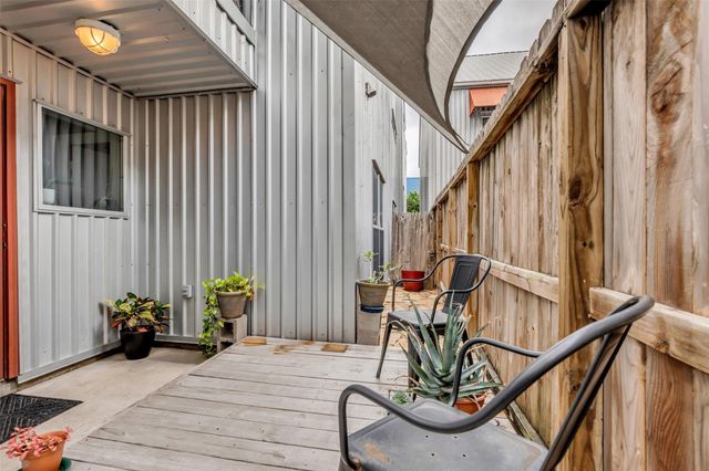 1319 Arthur Street, Houston, TX 77019