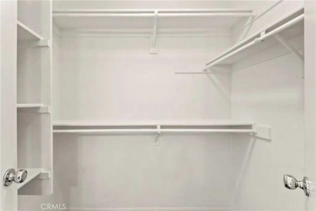 2960 Champion Way 1304, Tustin, CA 92782