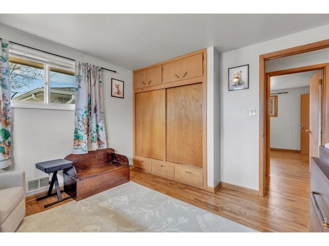 321 Crescent Dr, Loveland, CO 80538