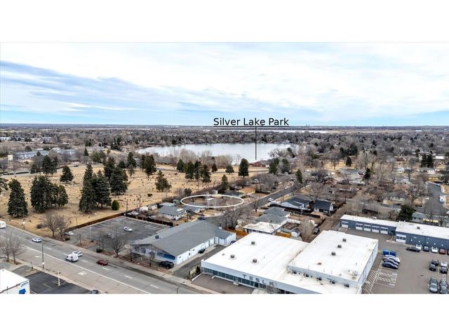 321 Crescent Dr, Loveland, CO 80538
