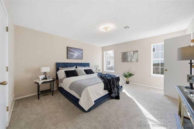 8926 E 86th Street, Tulsa, OK 74133