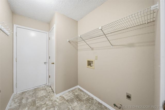 8926 E 86th Street, Tulsa, OK 74133