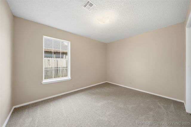 8926 E 86th Street, Tulsa, OK 74133