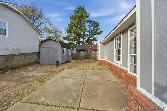 8926 E 86th Street, Tulsa, OK 74133