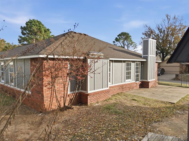 8926 E 86th Street, Tulsa, OK 74133