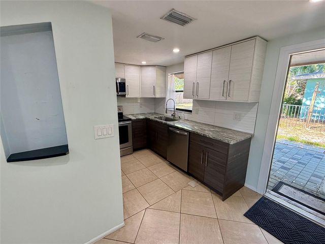 5734 OLIVE STREET, Sarasota, FL 34231