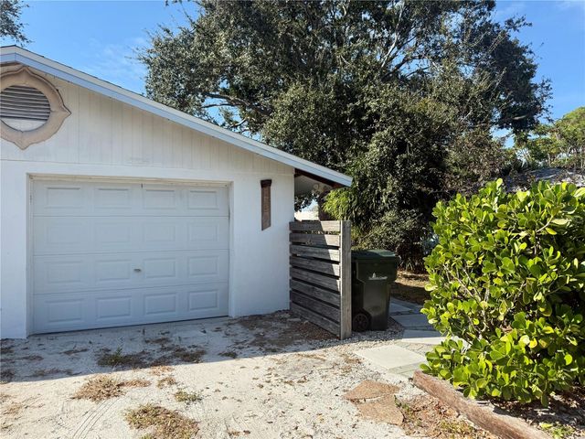 5734 OLIVE STREET, Sarasota, FL 34231