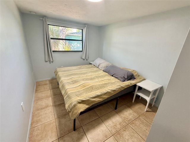 5734 OLIVE STREET, Sarasota, FL 34231