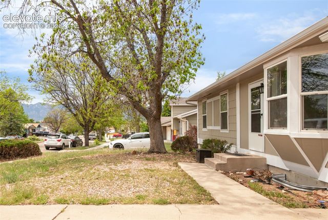 4518 N Wordsworth Circle, Colorado Springs, CO 80916