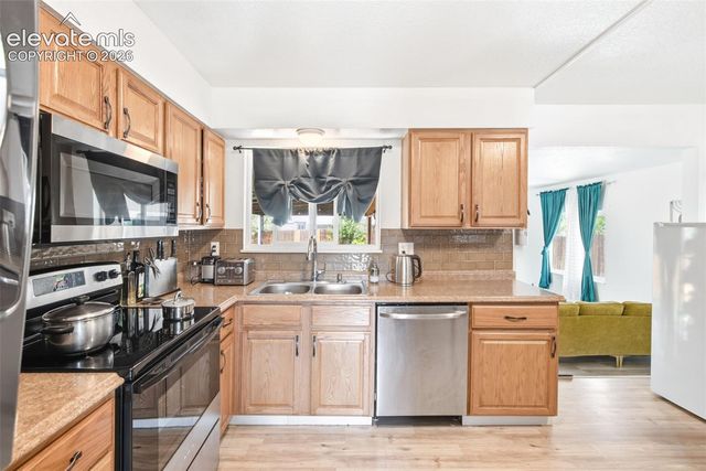 4518 N Wordsworth Circle, Colorado Springs, CO 80916