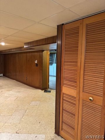 809 George Urban Boulevard, Cheektowaga, NY 14225