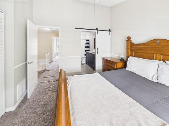 3357 W WYOMING CIRCLE 3-5, Tampa, FL 33611