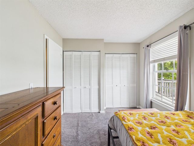 3357 W WYOMING CIRCLE 3-5, Tampa, FL 33611
