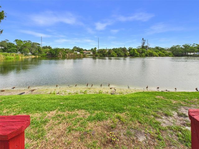 3357 W WYOMING CIRCLE 3-5, Tampa, FL 33611