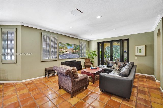 1577 Passion Vine Circle 92, Weston, FL 33326
