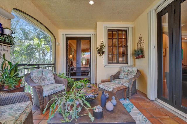1577 Passion Vine Circle 92, Weston, FL 33326