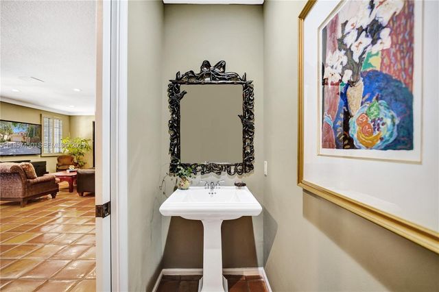 1577 Passion Vine Circle 92, Weston, FL 33326