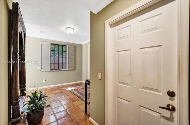 1577 Passion Vine Circle 92, Weston, FL 33326
