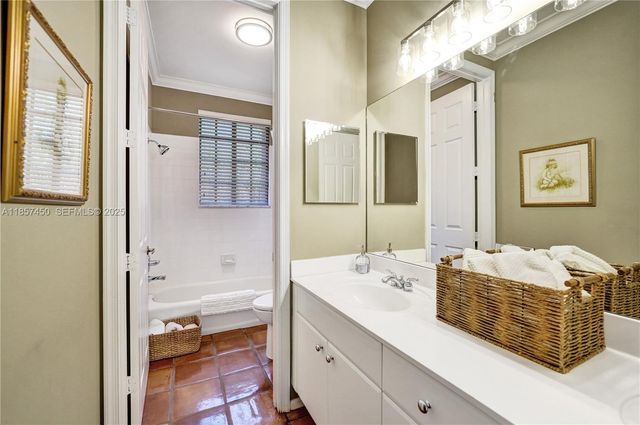 1577 Passion Vine Circle 92, Weston, FL 33326