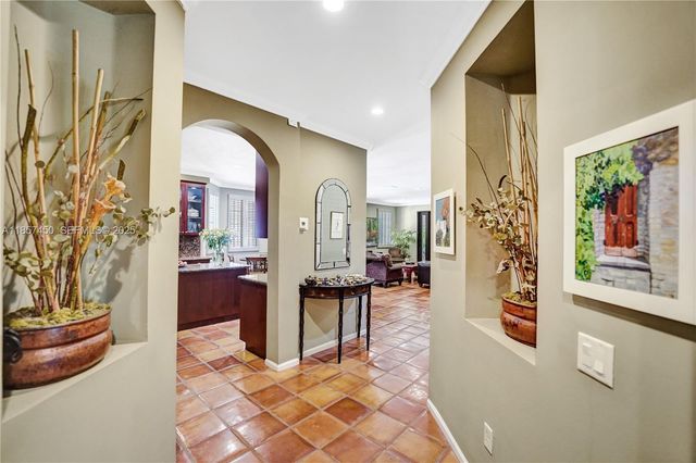 1577 Passion Vine Circle 92, Weston, FL 33326