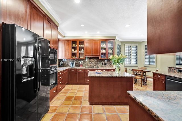 1577 Passion Vine Circle 92, Weston, FL 33326