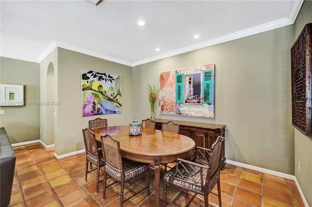 1577 Passion Vine Circle 92, Weston, FL 33326