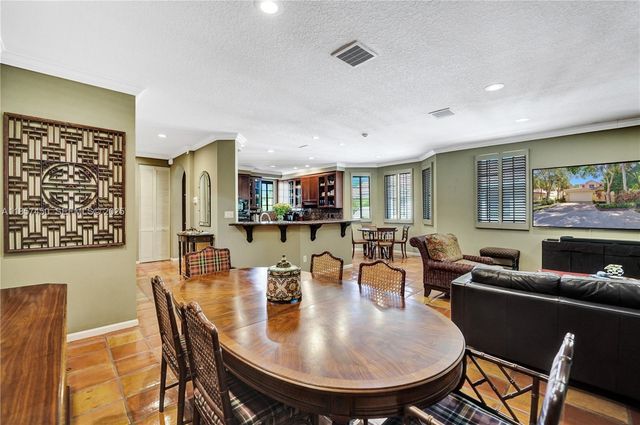 1577 Passion Vine Circle 92, Weston, FL 33326