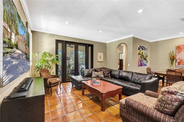 1577 Passion Vine Circle 92, Weston, FL 33326