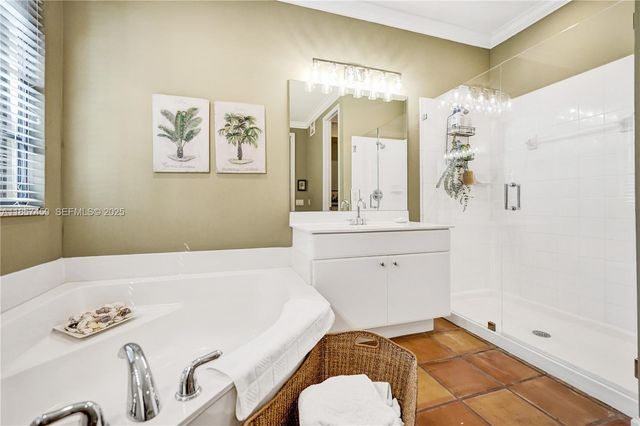 1577 Passion Vine Circle 92, Weston, FL 33326