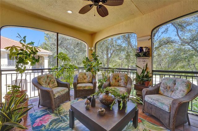 1577 Passion Vine Circle 92, Weston, FL 33326