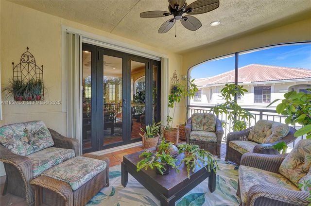 1577 Passion Vine Circle 92, Weston, FL 33326