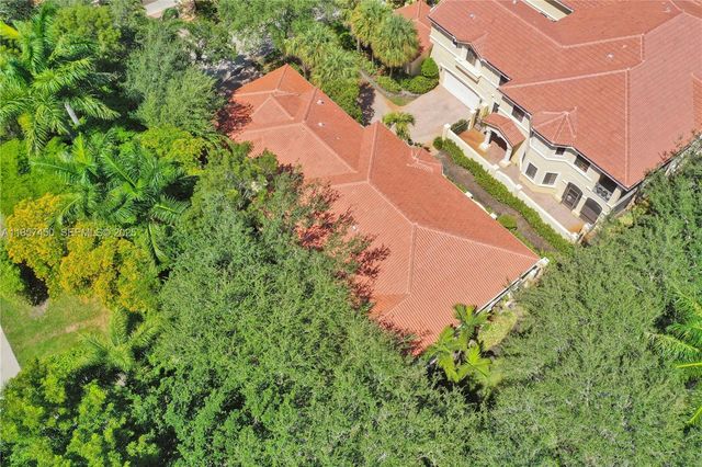 1577 Passion Vine Circle 92, Weston, FL 33326